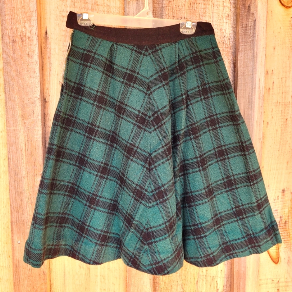 Why plaid at Christmas? And are you more of a green plaid or red plaid